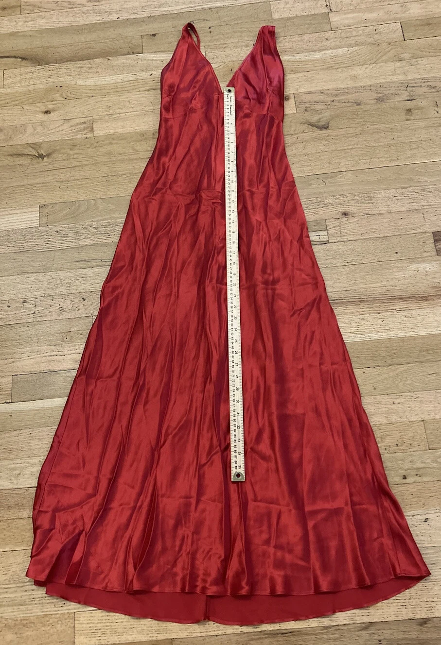 UNDERCOVER Victorias Secret 100% Silk Red Spaghetti Strap Y2K Slip Dress Nightgown Beaded