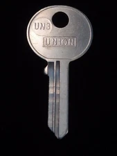 62DP KEY BLANK 60s "FP" British AUSTIN HEALEY, Early Mini, MGA, MGB, TR2, TR3