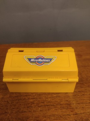 Vintage 1990 Galoob Micro Machines gelb Speed Shop Werkzeugkiste Mini Räder 90er Ersatzteile