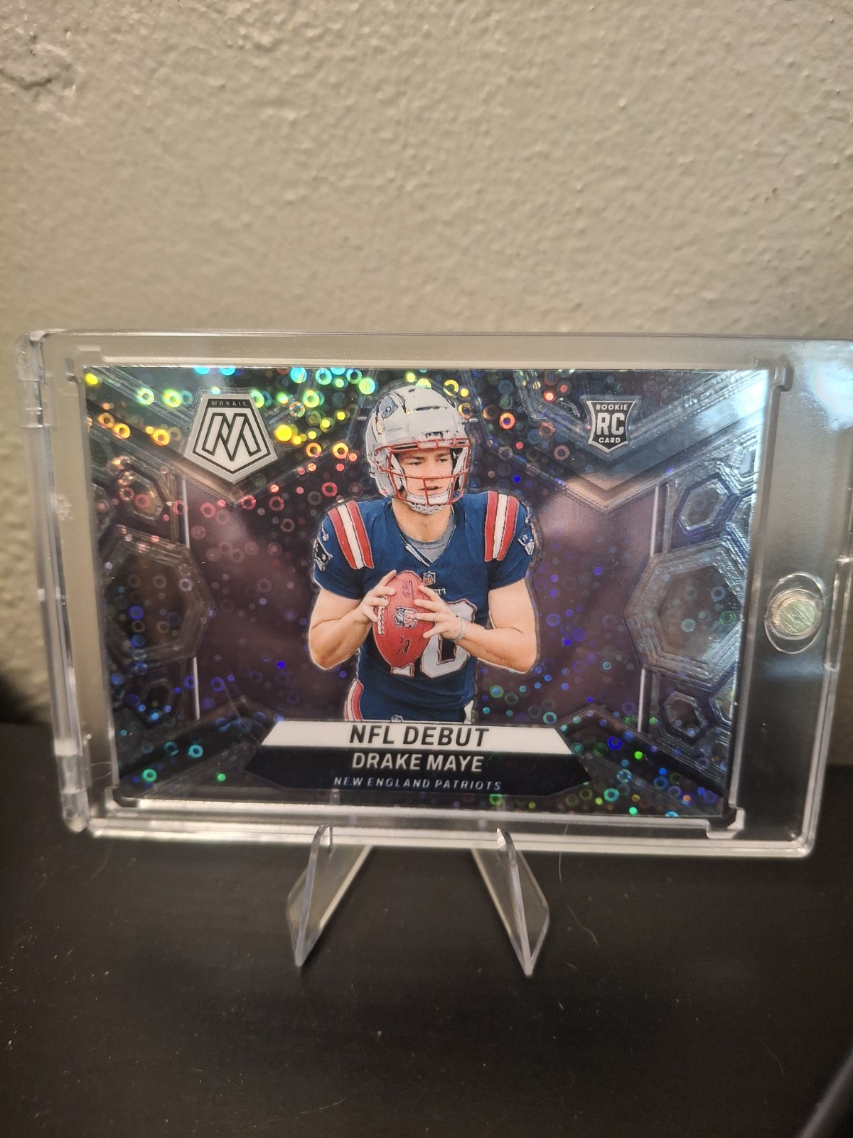 2024 Panini Mosaic NFL Debut Drake Maye #273 No Huddle Silver Mosaic Prizm (RC)