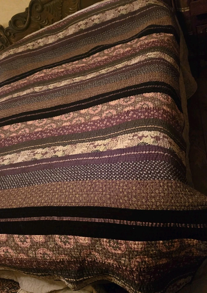 ¡Preciosa colcha nueva tamaño king multicolor! Foto 3 de 4