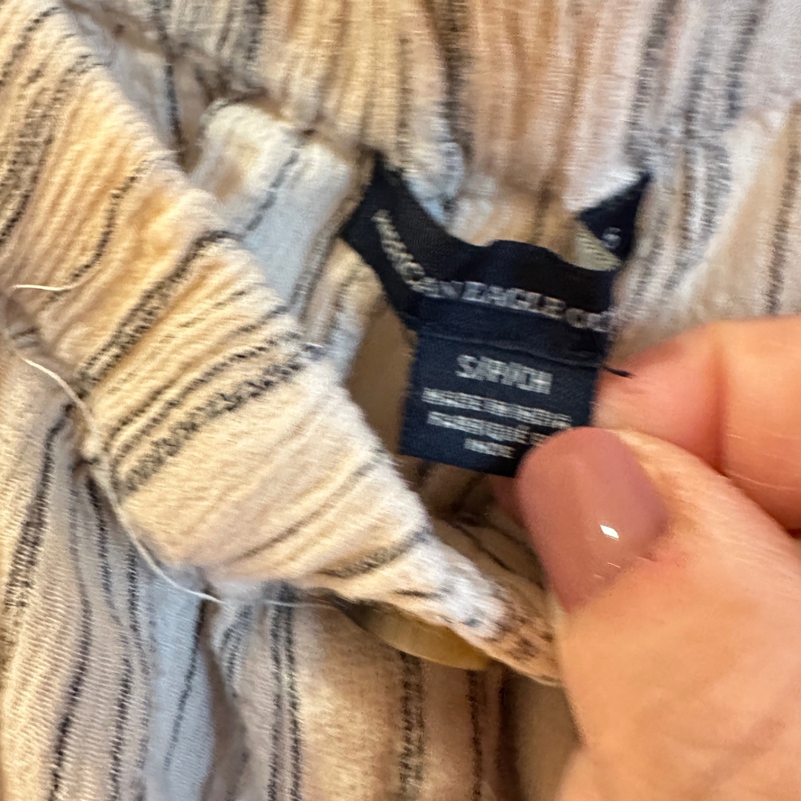 American Eagle Crop Top Button Down Puff Sleeve S… - image 3