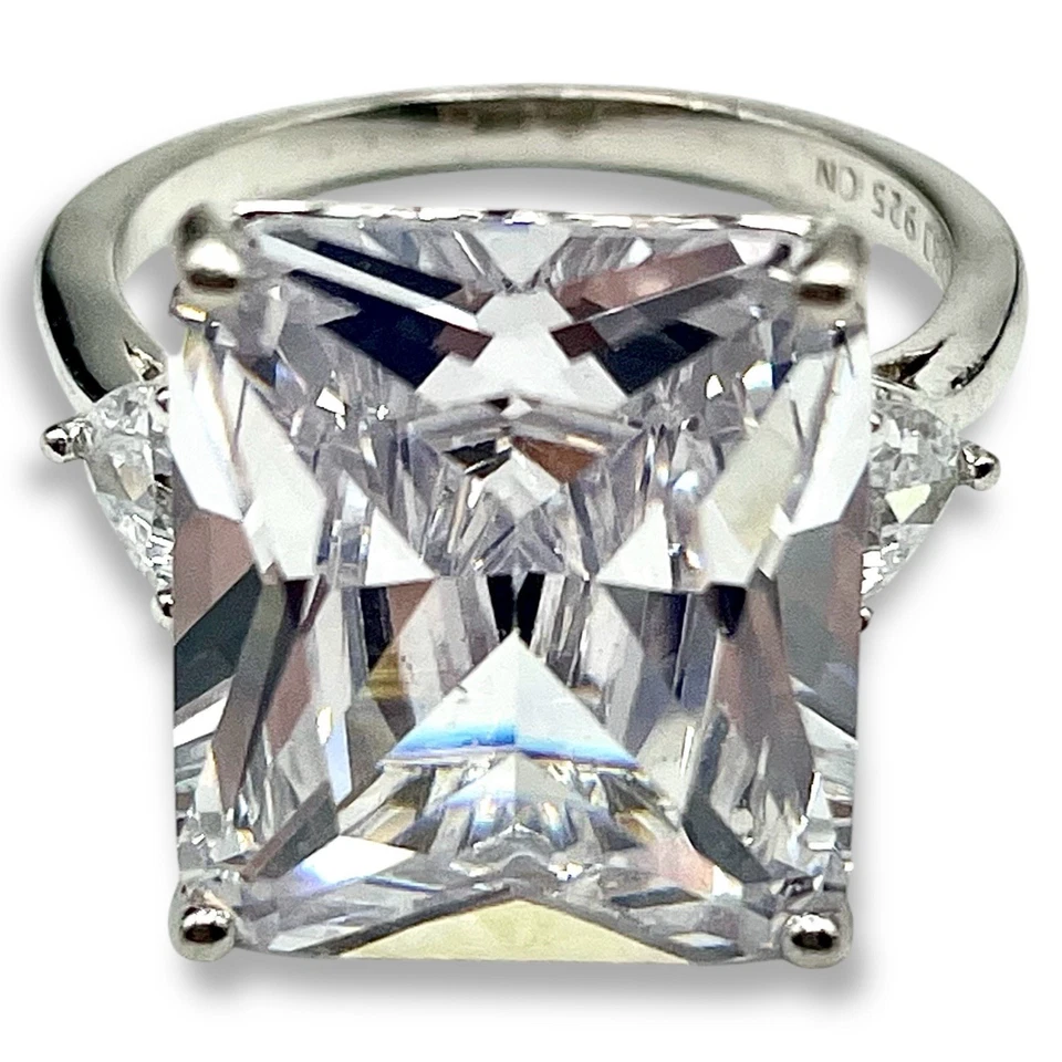 Sterling Silver 3 AAA CZ Ring Sz 6 DBJ Bangkok Ratnaraj Thailand - Image 3 of 4