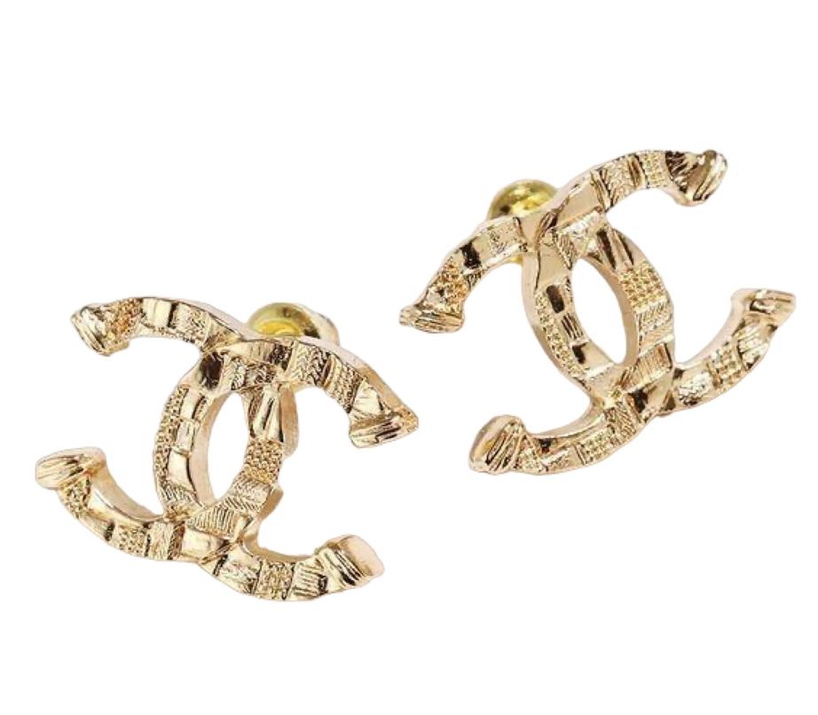 Chanel 23A Gold Hammered Interlocking CC Logo Classic Statement