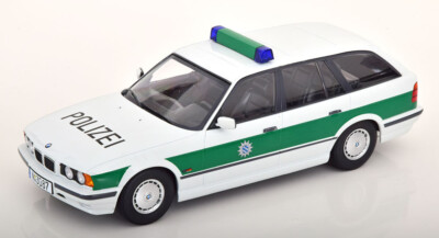 BMW 5ER SERIE 5 E34 TOURING POLIZEI 1996 TRIPLE9 T9-1800405 1:18 POLIZEI LHD