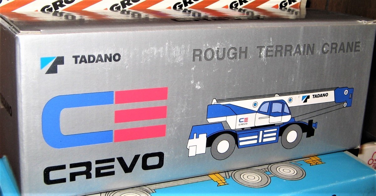 Tadano Crevo 500 Telescoping Rough Terrain Crane 2-Axles 1/50 Die