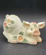 Vintage Pig Figurine Spring Farmhouse Country Decor Floral Flowers Resin EUC.   