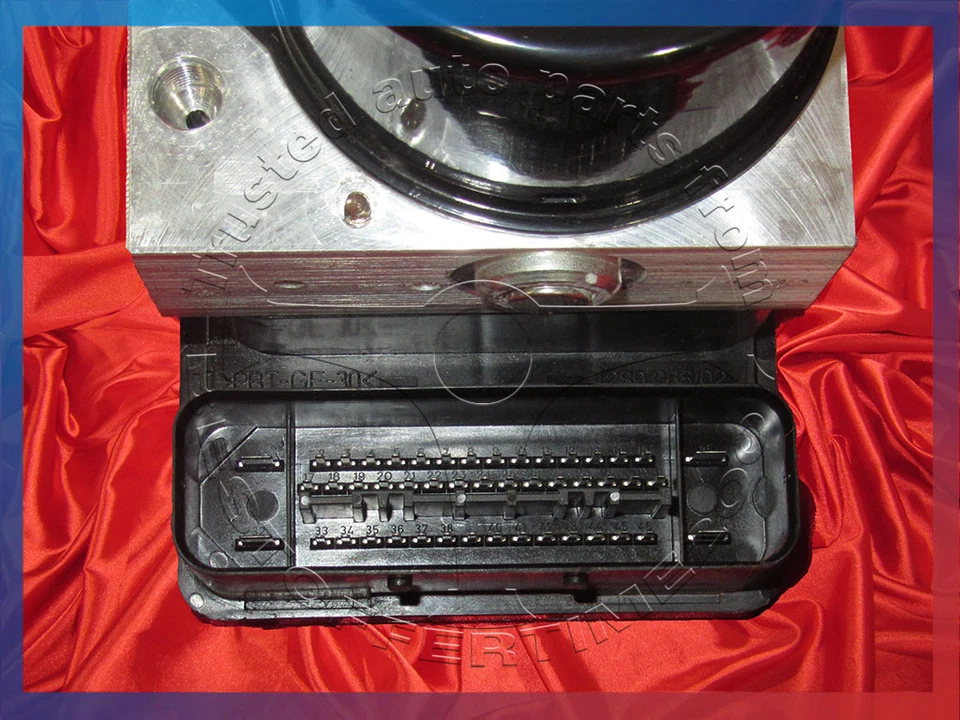 BMW E81 E82 E87 E90 E91 E92 1 3 Series ABS DSC BOMBA FRENO MANDO ECU 6787837 Foto 4 de 4