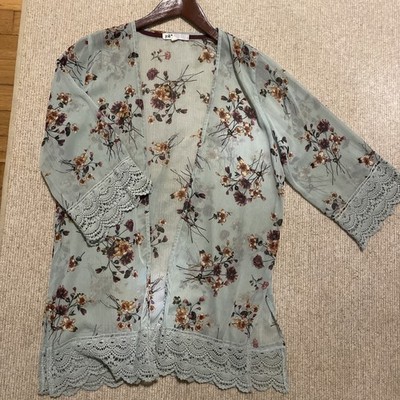 Women s Jolt Sheer Floral Patterned Kimono Cardigan With Lace Trim Size Med  M