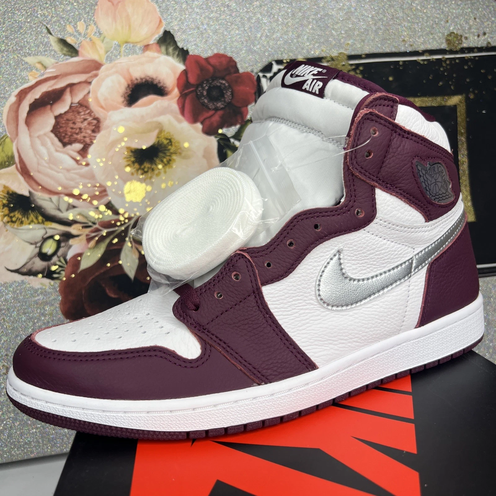 Sneakers Air Jordan 1 High OG Bordeaux Uomo Taglia 11 NUOVISSIME 555088 611