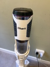 Shark Detect Pro Cordless Vacuum Cleaner White | Fully Working | Charging Dock