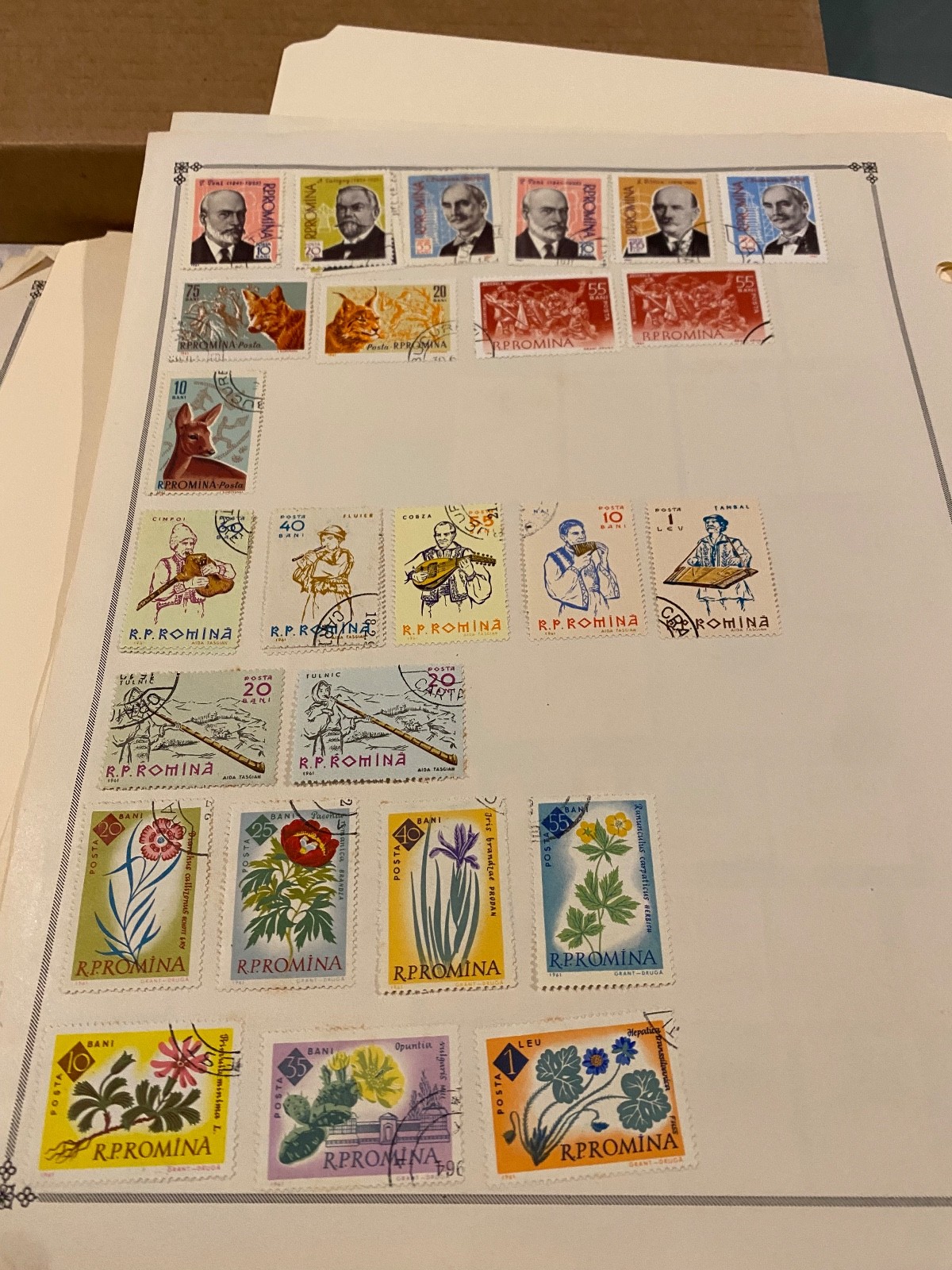 Worldwide Stamps Hundreds+ in Box Lot Not all Shown - L-1735