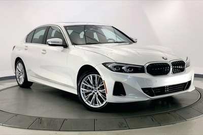 Touch Up Paint for BMW 330i with paint code A96, Mineral White.