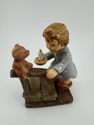 Vintage 2005 Berta Hummel  Night Night Teddy  BH 298 Goebel Figurine