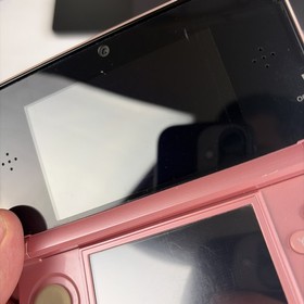 Nintendo 3DS Handheld Console Complete In Box Pink CTR-001 (USA) W Charger