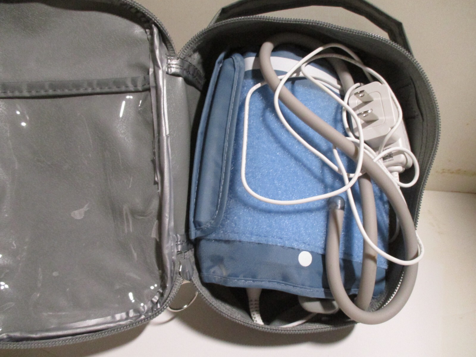 DIGITAL BLOOD PRESSURE MONITOR. MADE IN JAPAN. MODEL UA_651MAC eBay