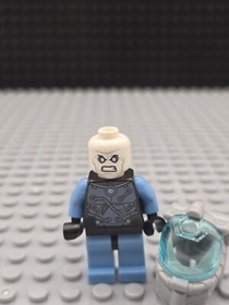 Lego Mr. Freeze Minifigure Medium Blue DC Super Heroes Batman sh049
