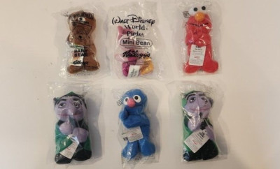 Lot of 6 Vintage 1999 Sesame Street Mini Beans Disney Kellogg's Toys Sealed