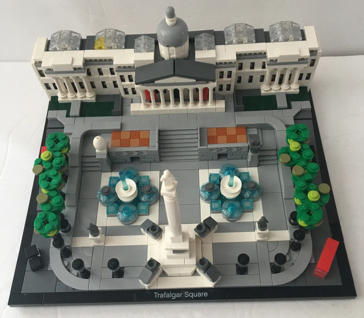 LEGO Architecture Trafalgar Square 21045 1197 Pieces. Ages 12