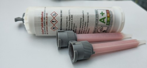 CORIAN ADHESIVE 3 X 50ml TUMBLED GLASS- COLOUR - Picture 3 of 3