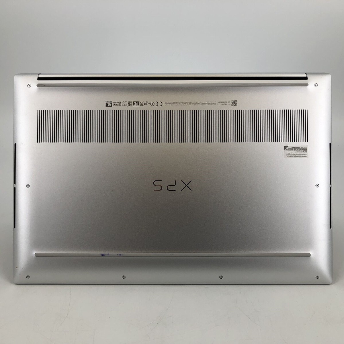 Dell XPS 15 9520 i7-12700H 1TB SSD, 32GB DDR5 Memory RTX 3050 15.6 