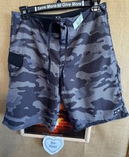 Oakley men  s black gray camo board short 33 drawstring pocket relaxed lightweigh