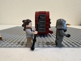 LEGO Star Wars: Rey's Speeder (75099)