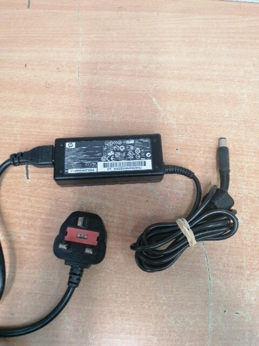 HP 519329-002 Laptop Akku Ladegerät Netzteil - Schwarz - Nur Gerät