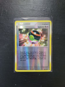 Pokemon Luxury Ball 86/100 Reverse Holo Stormfront - Great condition
