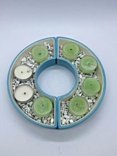 Elegante anillo de velas de luz de té de cerámica azul con grava blanca Avon