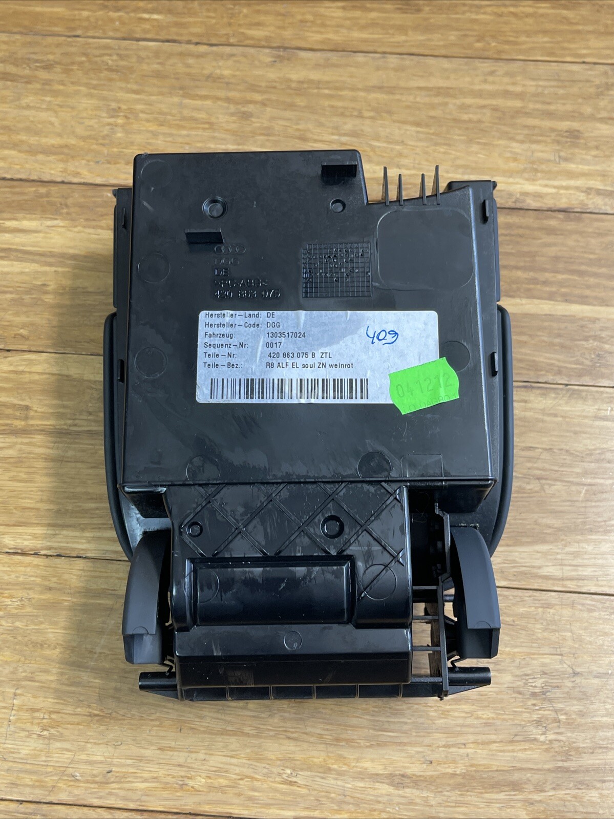 2009-2015 Audi R8 42 Spyder Center Console Box Storage Compartment OEM