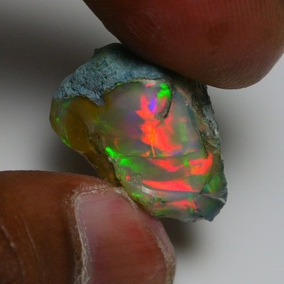 Echter 22,75 cts hochwertiger schwarzer Opal rau natürlicher äthiopischer Wel...