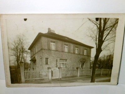 Unbekanntes Haus. Unbekannter Ort / Stadt. Alte Ansichtskarte / Postkarte s/w, u