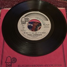 VICKI LAWRENCE The Night The Lights Went Out In Georgia 45 RPM 1973 Tested