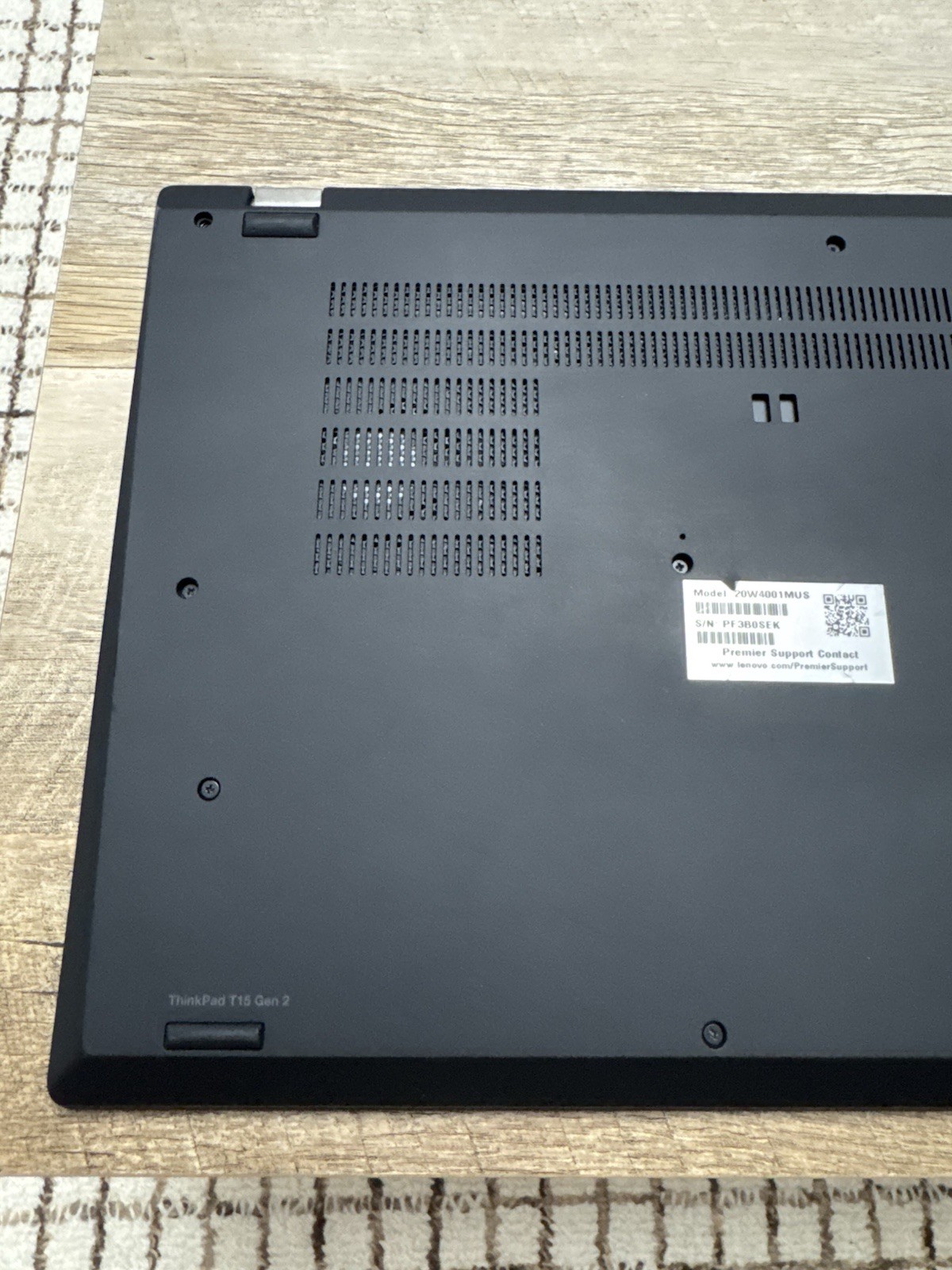 Lenovo ThinkPad T15 (Gen 2), 15.6-Inch Laptop, with Intel Core i7 11th Gen., 512 GB SSD (Solid State Drive), Windows 11 Pro
