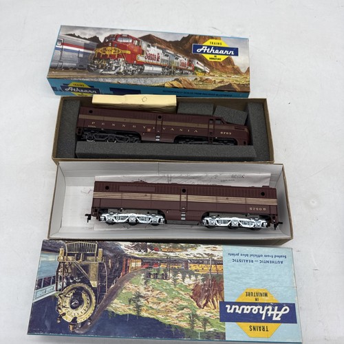 Juego de motor diésel HO Athearn Pennsylvania #5753 A B un tren ficticio motorizado | Zustand: New