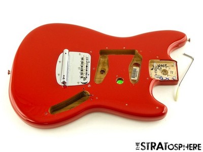 Fender Vintera III Mid 60s Mustang BODY & HARDWARE Dakota Red