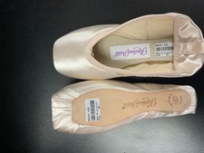 RUSSIAN POINTE BRAVA POINTE SHOE size 39 width 3 vamp 2 soft shank