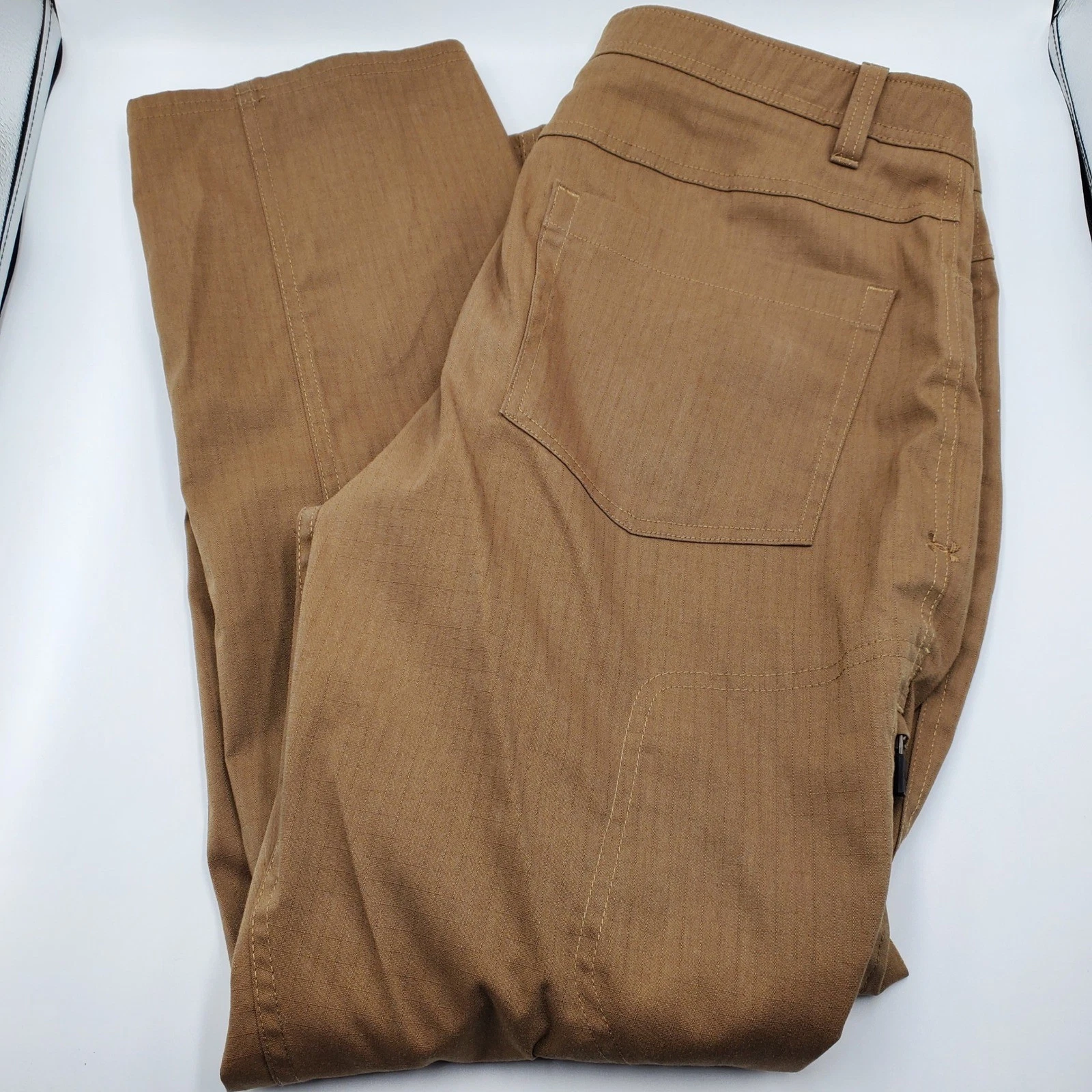 Under Armour Mens Tactical Loose Fit Pants 36/30 Coyote Brown Utility Workwear