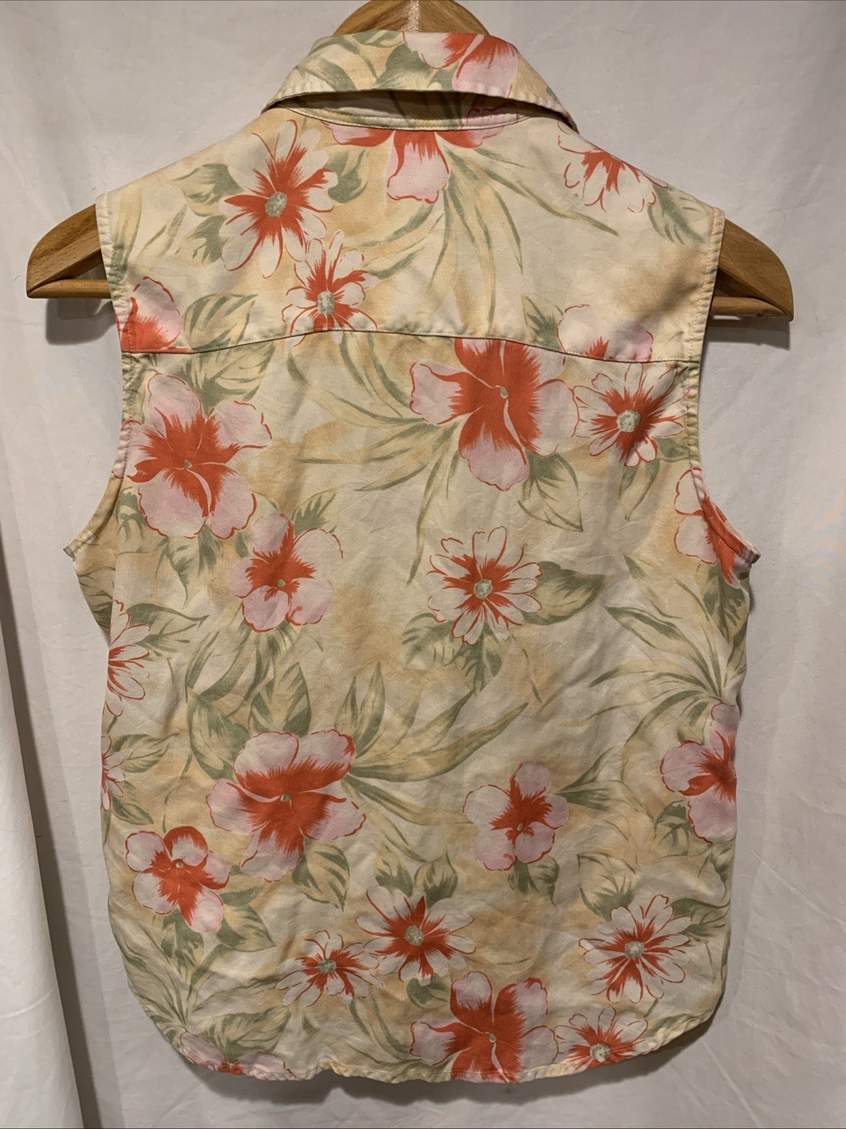 PINEAPPLE MOON SZ Small BUTTON DOWN SLEEVELESS 10… - image 2