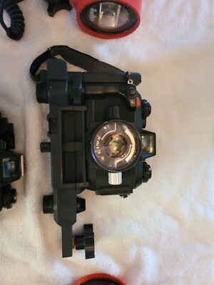 USED (1 unit) NIKON NIKONOS UNDERWATER CAMERA WITH IKELITE STROBES AND BRACKETS