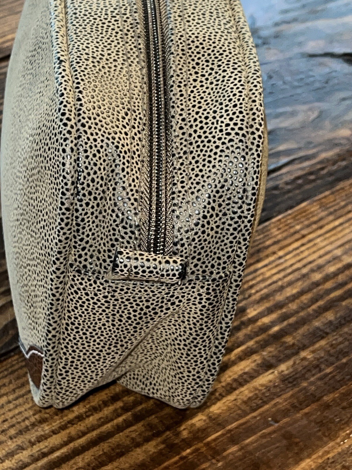 Picture 4 of 19