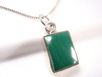 Kleine Malachit schlichte rechteckige 925 Sterling Silber Halskette Neu 749p