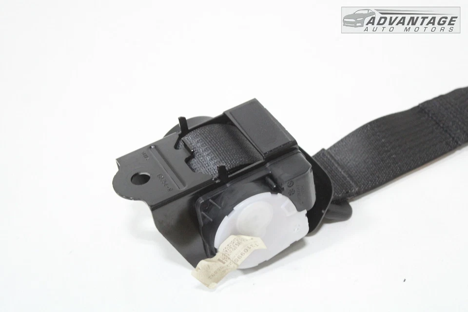 Cinturón de seguridad Cadillac ATS 2013-2018 trasero segunda fila centro centro OEM Foto 3 de 4