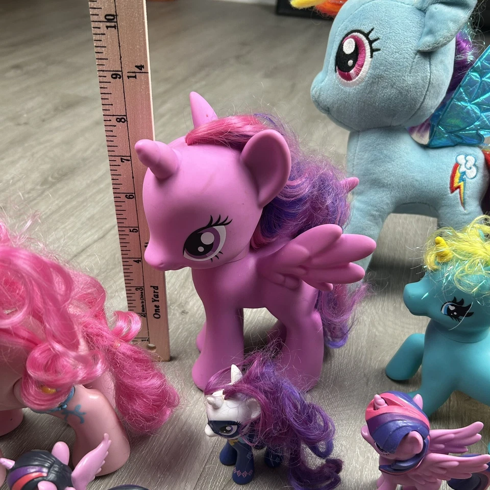 Hasbro My Little Pony Varios Tallas 2-11” Peluche, Cepillable y Más Figuras Lote de 22 Foto 4 de 4