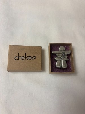 Inukshuk Pewter Necklace and earrings in matching container
