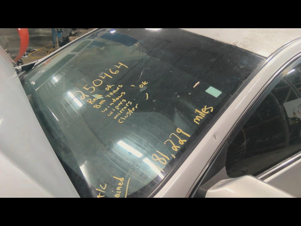 Used Front Left Seat Belt Front fits: 2012 Nissan Altima bucket