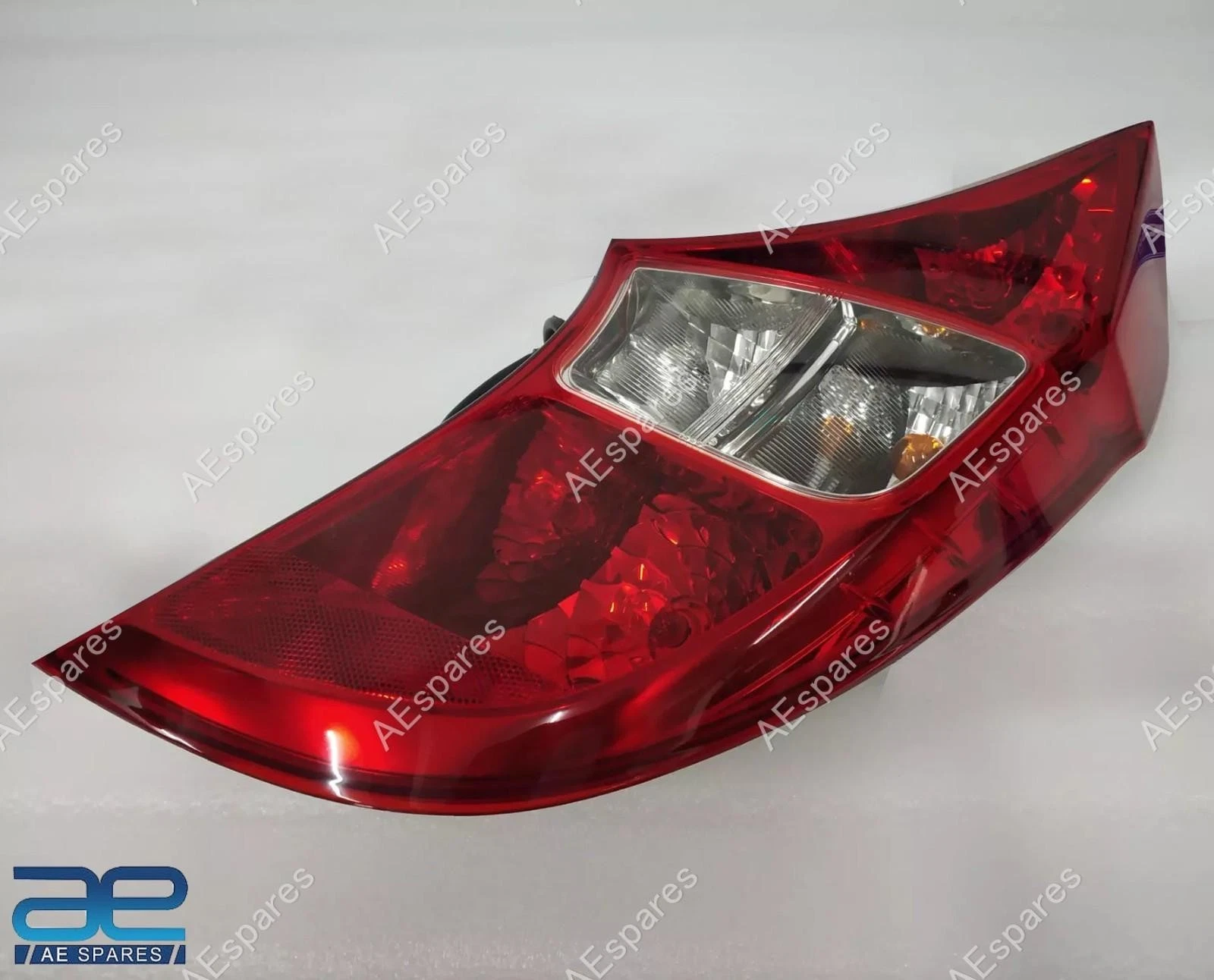 Rear Tail Light Lamp Assembly RH For Hyundai Eon 0.8L 1.0L 2011-2019 92402-4N000 view 3