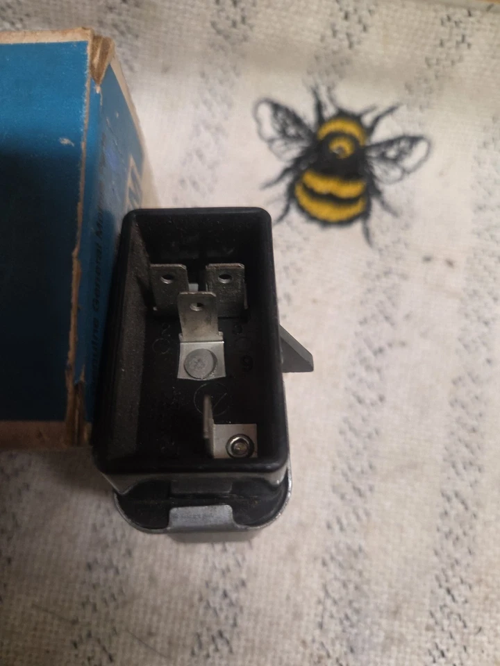 Chevrolet Corvette 1974 1975 arranque anulación relé GM 1243384 OLDSMOBILE NUEVO DE STOCK Foto 4 de 4