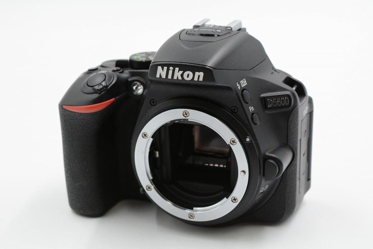 Nikon D5600 DX-format Digital SLR Body f04225 742880773901| eBay